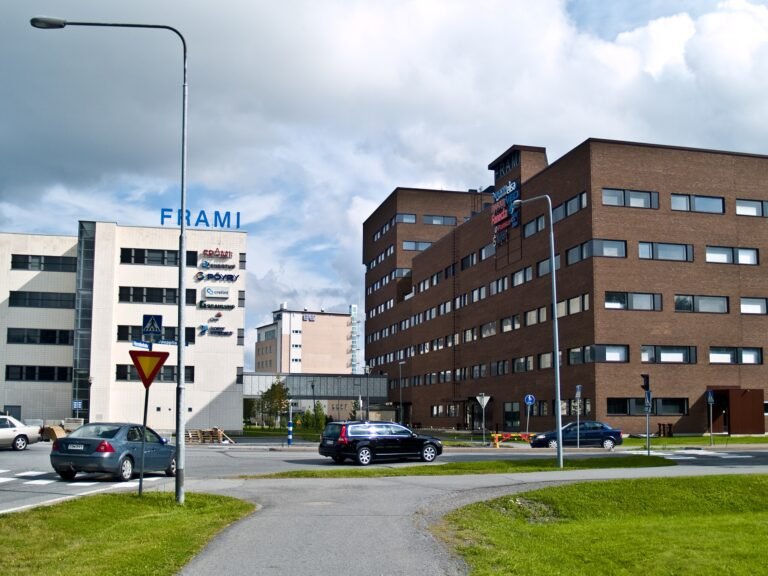 etsi kuva seinajoen kaupungista tai herralankadusta